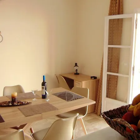 Evas View House - Renovated 2019 Katavolos